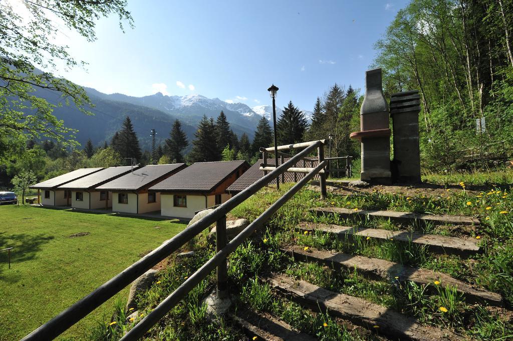 Chalet Presanella Temù Eksteriør billede
