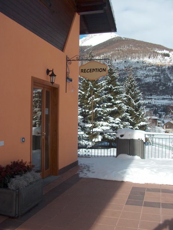Chalet Presanella Temù Eksteriør billede